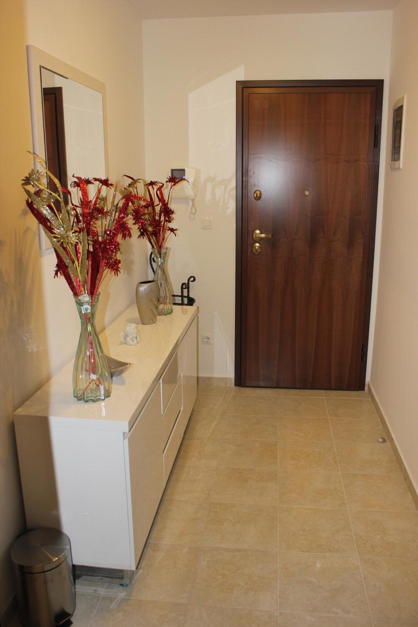 Deluxe Apartment Manuela With Balcony Top Center Split Ngoại thất bức ảnh
