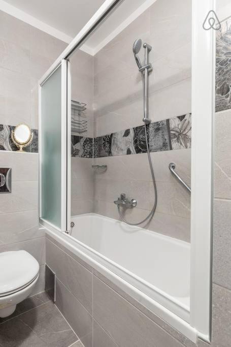 Deluxe Apartment Manuela With Balcony Top Center Split Ngoại thất bức ảnh