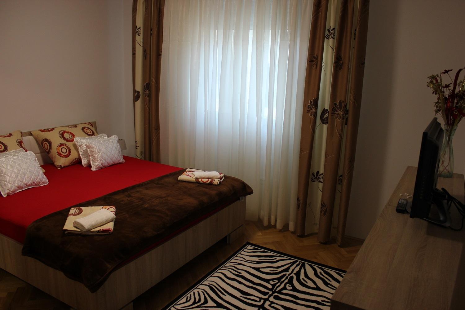 Deluxe Apartment Manuela With Balcony Top Center Split Ngoại thất bức ảnh