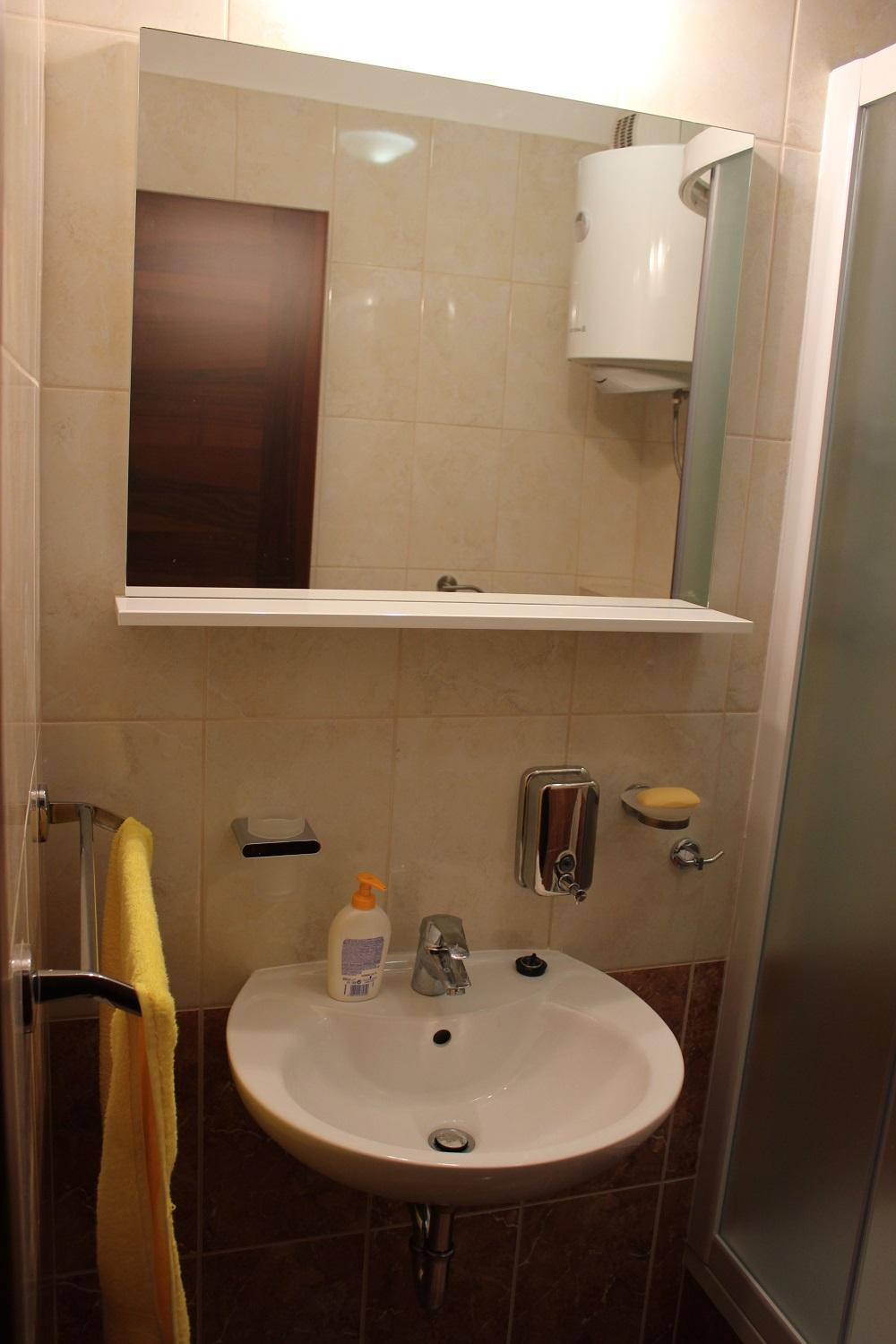 Deluxe Apartment Manuela With Balcony Top Center Split Ngoại thất bức ảnh