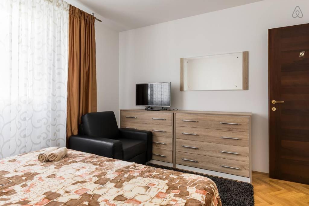 Deluxe Apartment Manuela With Balcony Top Center Split Ngoại thất bức ảnh