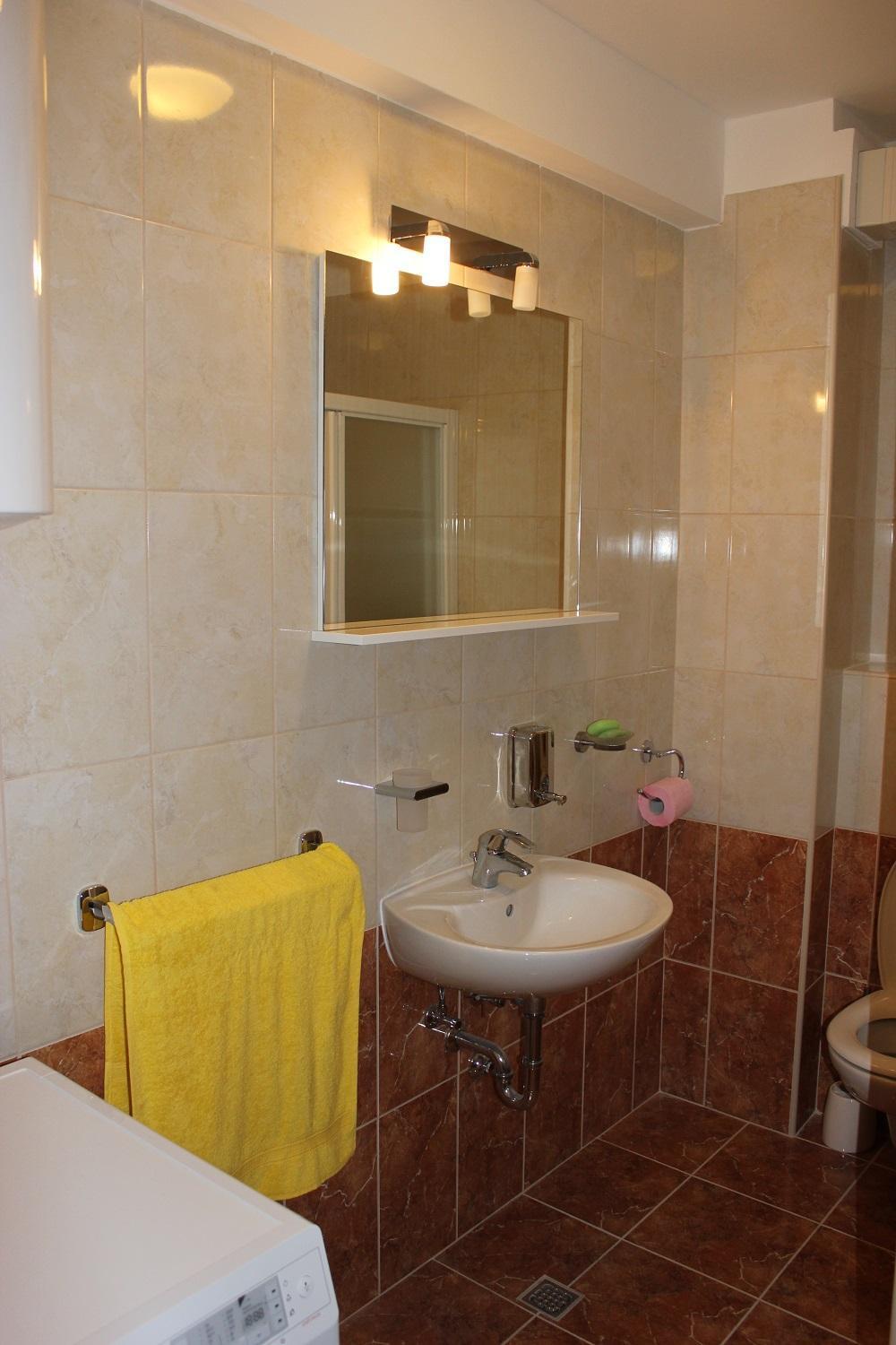 Deluxe Apartment Manuela With Balcony Top Center Split Ngoại thất bức ảnh