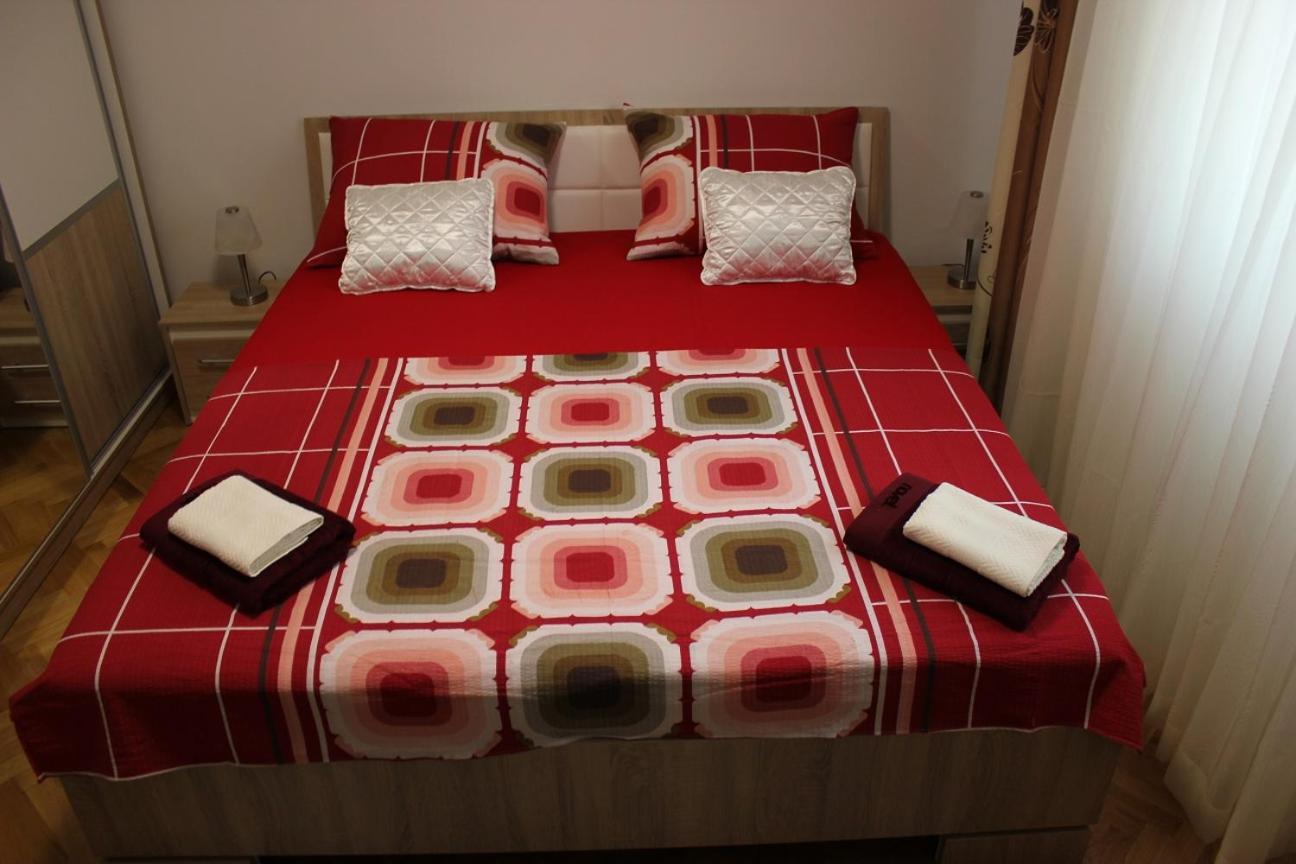 Deluxe Apartment Manuela With Balcony Top Center Split Ngoại thất bức ảnh