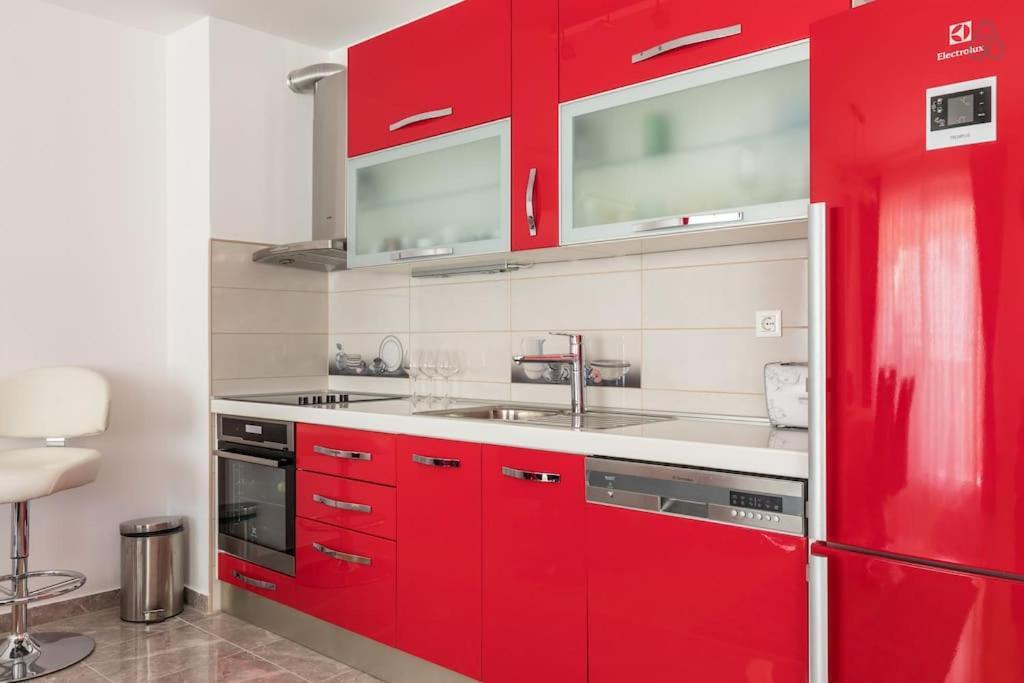 Deluxe Apartment Manuela With Balcony Top Center Split Ngoại thất bức ảnh