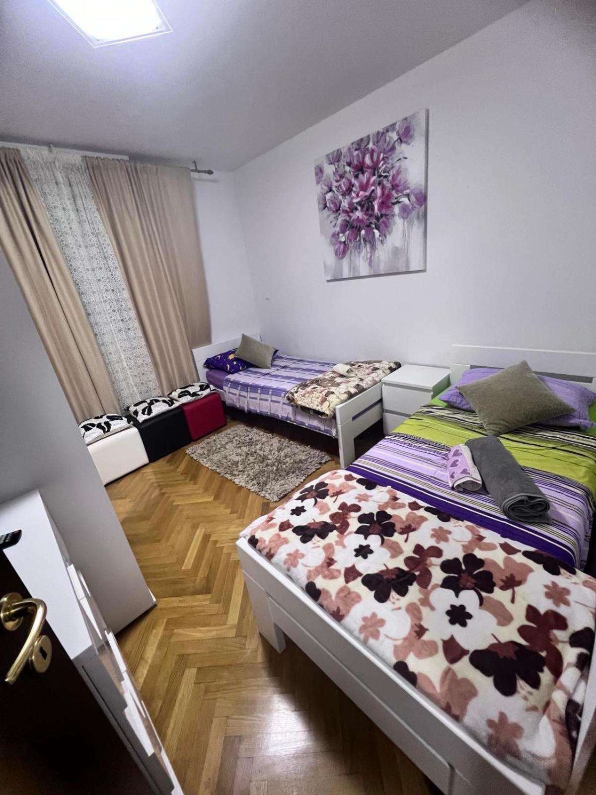 Deluxe Apartment Manuela With Balcony Top Center Split Ngoại thất bức ảnh